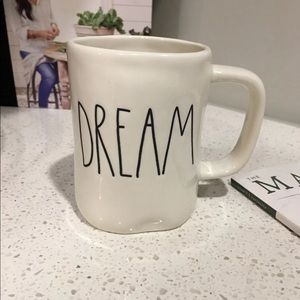 DREAM MUG